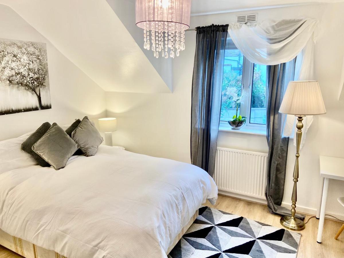 London Studio Self Contained, Newly Furbished Eksteriør bilde